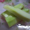 yukaf's cooksnap of when they made ブロッコリーの茎・芯のぬか漬け.