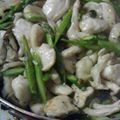 稟子の台所's cooksnap of when they made アスパラと鶏むねの中華炒め.