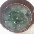 サーフブレイド's cooksnap of when they made 即席：簡単：２分：わかめの味噌汁.