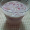 tomako...'s cooksnap of when they made 材料4つ！簡単イチゴミルクプリン♪.