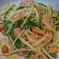 tcym's cooksnap of when they made ウィンナーともやしのカレー炒め.