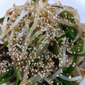JoQo's cooksnap of when they made もやしとピーマンの蒸し蒸し炒め★.