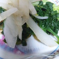 ユーロン's cooksnap of when they made 大根とほうれん草のナムル.
