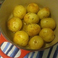 さやまめ☆'s cooksnap of when they made 新じゃがのハーブ揚げ蒸し.