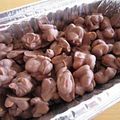 台所で楽しく修行中's cooksnap of when they made 簡単☆ピーナッツチョコ.