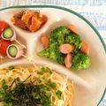 pitachan1's cooksnap of when they made ブロッコリーとウィンナーのカレー粉和え.