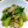 YCHキッチン's cooksnap of when they made 祝蕾のニンニクバター炒め.