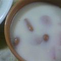 たまちょん's cooksnap of when they made 皮なしウインナーの白だし豆乳スープ.