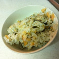 marianon's cooksnap of when they made 鮭のアラとワカメの炊き込みご飯.