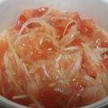 しんちさま's cooksnap of when they made 超簡単！新玉葱とトマトのマリネサラダ.