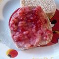 MI‐RIN's cooksnap of when they made 次女おすすめ　フレッシュ苺のせパン❀.