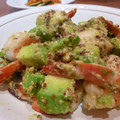 usaco3's cooksnap of when they made えびとアボカドのマヨマスタード炒め.