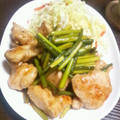 Miyu383's cooksnap of when they made 柔らか～❤鶏むね肉とにんにくの芽の炒め.