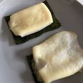 tomitomico's cooksnap of when they made 切り餅レンジで1分★海苔巻きチーズ.