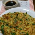おぷくやん's cooksnap of when they made ニラとえのきのチヂミ！タレ付き.