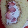 カンレンママ's cooksnap of when they made 簡単ロールケーキ.