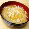 ぽりぽり拓庵's cooksnap of when they made えのきと玉ねぎの変わり味噌汁.