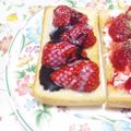 まっちー食堂's cooksnap of when they made 幸せ気分✿いちごみるくチョコトースト✿.