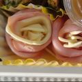 くまもんlove's cooksnap of when they made 簡単お弁当♡ハムチーズの薔薇♬隙間おかず.