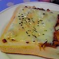 まっこりこりん's cooksnap of when they made 玉ねぎと椎茸の旨味ポン酢トースト★゛.