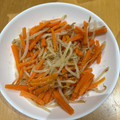 ママメイン！時々子供's cooksnap of when they made レンジで簡単♡もやしと人参のナムル.