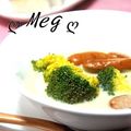 MeguBroaden's cooksnap of when they made カリフラワーのカレーミルクスープ.