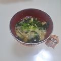 みかかめ's cooksnap of when they made 芯まで旨☆春キャベツとわかめの味噌汁☆.