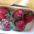 ぷちりな's cooksnap of when they made ❤いちごにチョコソース❤.