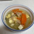 ぴろぱる☆'s cooksnap of when they made 満腹！シーチキンの具沢山おみそ汁.