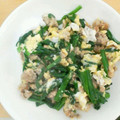 みんＱ's cooksnap of when they made 母の味！ニラと挽き肉の卵とじ.