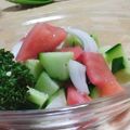 yappyパクパク's cooksnap of when they made 新玉ねぎ・きゅうり・トマトの四角いサラダ.