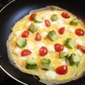 ルクルーゼ☆'s cooksnap of when they made ✿アボトマのオープンチーズオムレツ✿.
