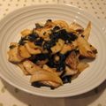 m@n@'s cooksnap of when they made 海苔入り〜☆きのこのバター醤油炒め♪.