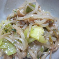 こずっぺ's cooksnap of when they made ☆ちゃちゃっと☆もやしハム茸炒め☆.