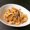 ♪珠香♪'s cooksnap of when they made 椎茸とちくわのキムチ炒め☆.