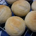 えいとさん's cooksnap of when they made うちの自家製天然酵母種.