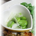ＴＯＭＯＷＡＴ's cooksnap of when they made そら豆と新タマネギのマリネ★.