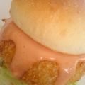 ぱみ's cooksnap of when they made ☆鱈コロ☆をサンドしたバーガー.