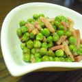 miru姉さん's cooksnap of when they made 冷蔵庫にあるもので☆グリーンピース炒め。.