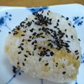 taruママ's cooksnap of when they made 天かす胡麻おにぎり.