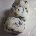 はっぴーはりぼ's cooksnap of when they made 余ったひじきの煮物でおにぎり★.