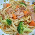 myukitty's cooksnap of when they made バターマヨ醤油で♡高校生の♡焼きうどん♡.