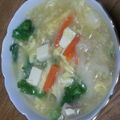 湖のカフェ's cooksnap of when they made プリプリ餃子の酸辣湯☆.