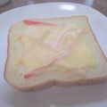 実菜都's cooksnap of when they made カニカママヨチートースト.