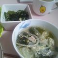 ひろカ's cooksnap of when they made 大根と豚肉の卵わかめ中華スープ.