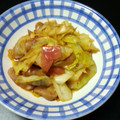 Lamoたん's cooksnap of when they made 春キャベツとソーセージのトマト炒め.