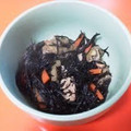 ぽてとＬＬ's cooksnap of when they made 簡単☆定番☆ひじきの煮もの.
