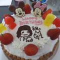 tami112's cooksnap of when they made ✿デコレーションケーキは棒付きチョコで✿.
