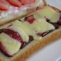 yukari−♡'s cooksnap of when they made いちごチョコチーズトースト.