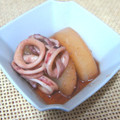 yamita's cooksnap of when they made 生姜入り★とろりん♪大根といかの煮物.